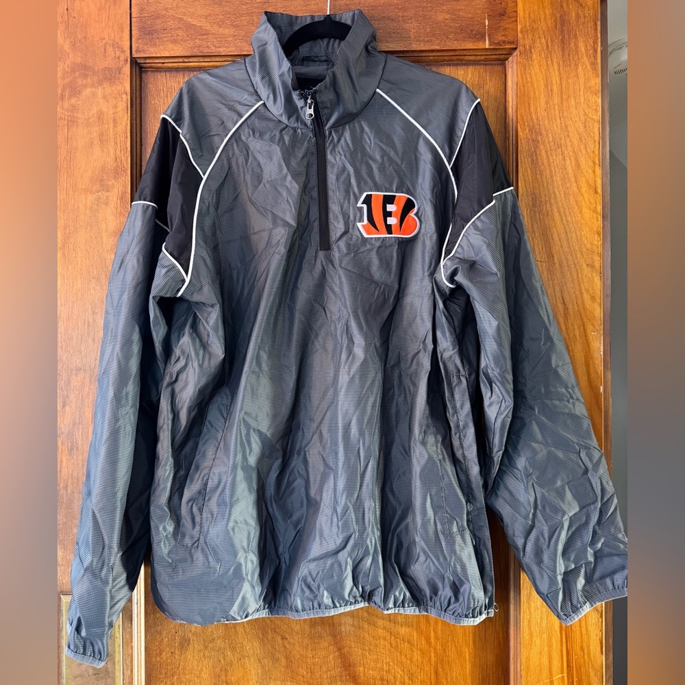 NFL Brand Bengals Windbreaker- XL